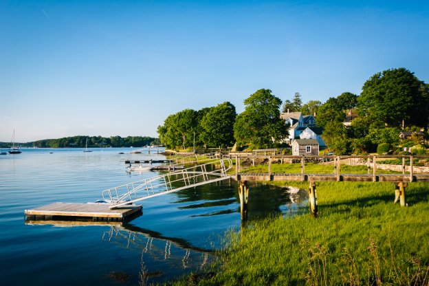 These Are the Most Affordable Lake Towns in the U.S.