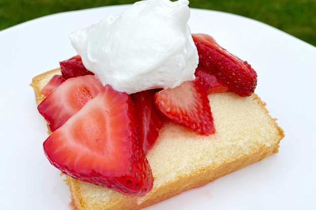 The 3-Ingredient Summer Dessert My Kid Can't Get Enough of