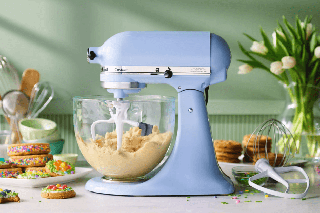 This Is the Lowest Price We've Seen on KitchenAid's Glass Bowl Stand Mixer