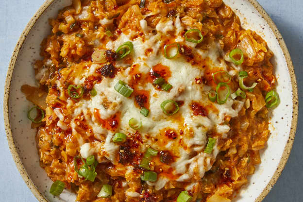 This Cheesy, Savory Spin on Oatmeal Will Make You Rethink Breakfast