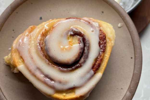 I Tried the Pillsbury Cinnamon Roll Hack, and It's Perfect for Weekend Mornings