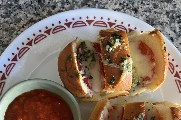 Cheesy Hawaiian Pizza Rolls Are the Grown-Up Version of a Nostalgic Favorite