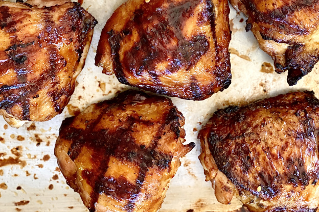 This Flipping Technique Is the Key to Perfectly Grilled Chicken Thighs