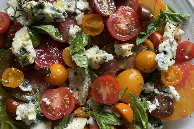 I Tried Ina's Heirloom Tomato Salad and It Was as Effortlessly Chic as She Is