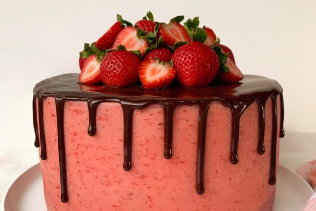 Chocolate Strawberry Cake Is Fresh, Fruity, Chocolate-y, and Luxurious