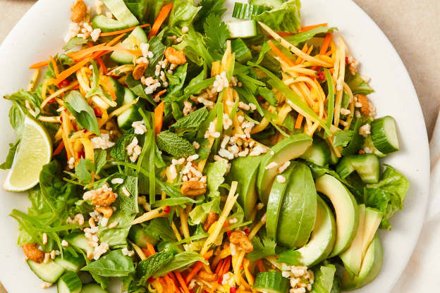I Tried Cameron Diaz's Crunch Salad and It's My New Go-To Lunch