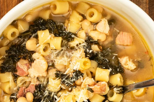 I Tried Rachael Ray's Favorite Cozy One-Pot Soup and I'll Be Making a Pot Every Weekend Now