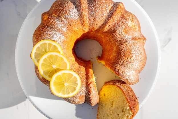 I Tried the Ritz-Carlton's Old-Fashioned Lemon Pound Cake