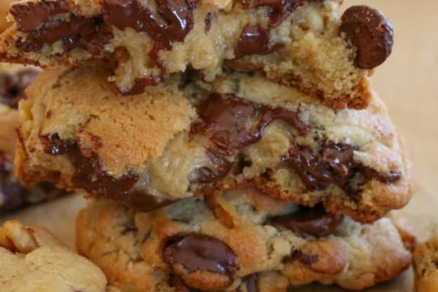 Breakfast Meets Dessert with This Sweet Recipe for Cookie Baked Oatmeal
