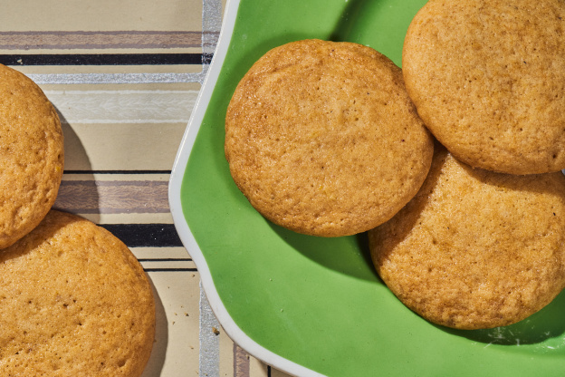 The Honey Lemon Cookies That Defined 1940s Baking