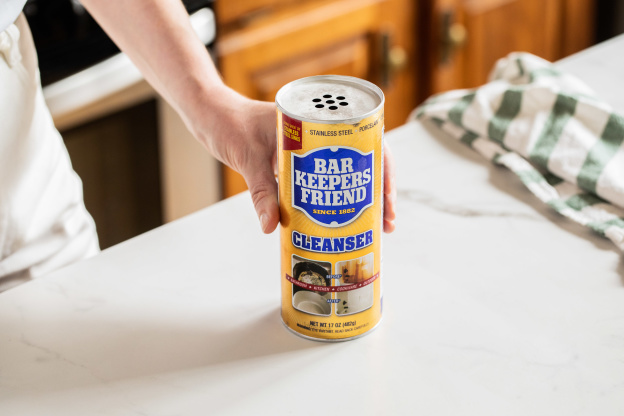 I Used Bar Keepers Friend to Clean My Enamel Tub — And You Have to See the After Photos