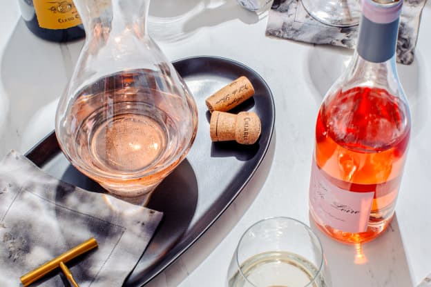 Uncorked: Our Editors' Favorite Warm-Weather Wine Gadgets