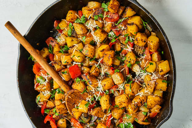 One Simple Step Makes All the Difference in This Crispy Breakfast Hash