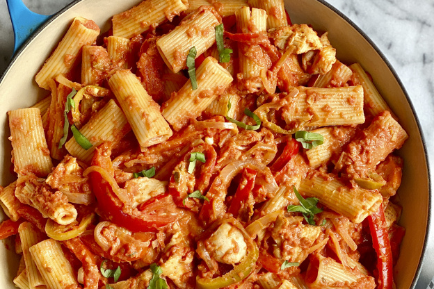 Meet the Creamy, Spicy Pasta of Your Dreams: Chicken Riggies