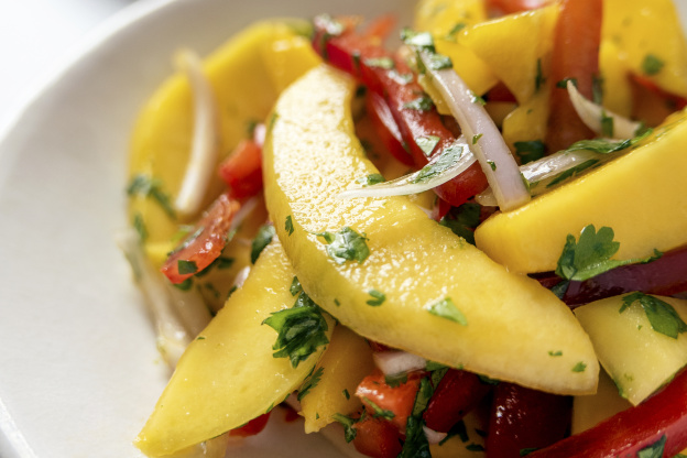 This Thai-Style Mango Salad Is Light and Tropical