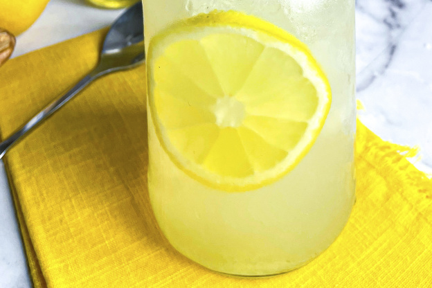This Vodka Lemonade Has a Secret Ingredient to Make It Pop