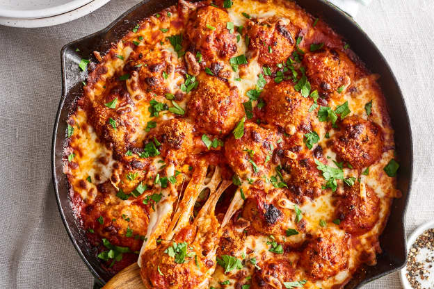 These Cheesy Chicken Parm Meatballs Come Together in Just One Skillet