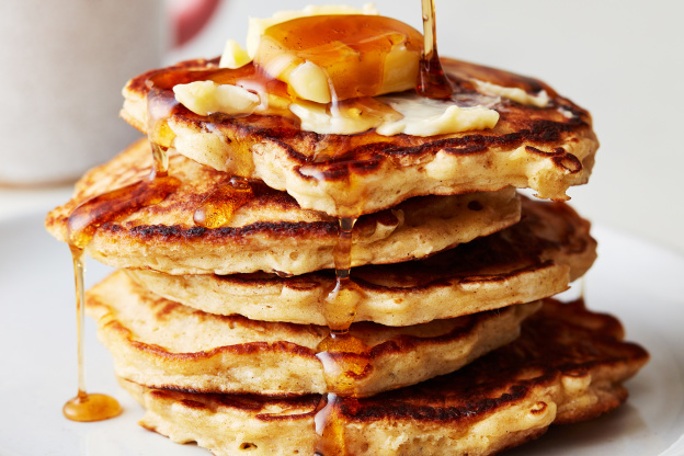 The Easy Oatmeal Pancakes Your Family Will Absolutely Love (We Promise!)