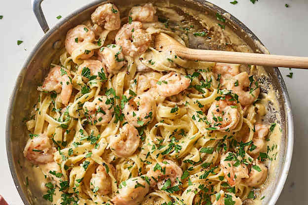 The Most Delicious Homemade Shrimp Alfredo with Fettuccine