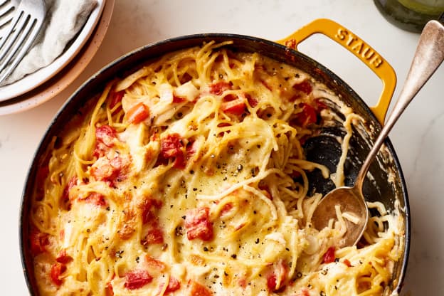 Creamy, Cheesy Chicken Spaghetti Is the Comforting Weeknight Meal You Crave