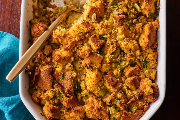Mac and Cheese Stuffing Is a 2-for-1 Thanksgiving Hit