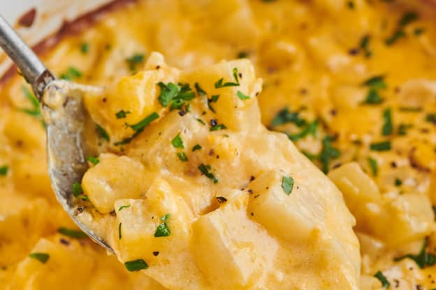 Curl Up with a Bowl of Slow Cooker Cheesy Potatoes