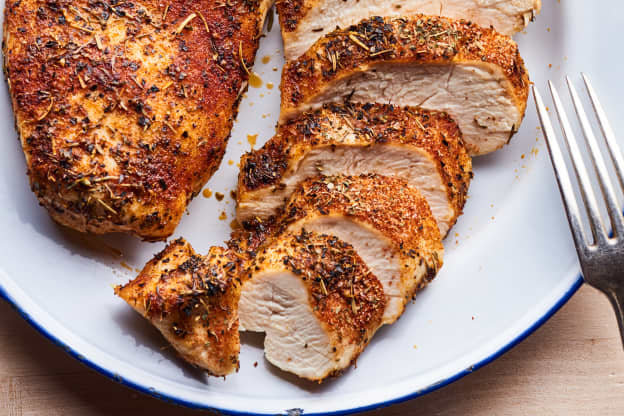 Here's How to Cook Tender, Juicy Air Fryer Chicken Breasts