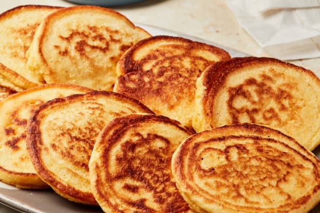 Fluffy, Buttery Johnny Cakes