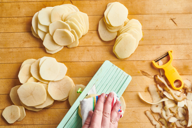 This Restaurant-Grade Amazon Tool Cuts My Meal-Prep Time in Half