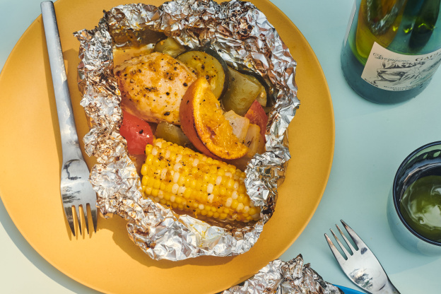 15+ Easy Foil Packet Dinners to Serve This Summer