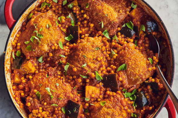 The One-Skillet Chicken Dinner I'm Making on Repeat When It Gets Chilly Out