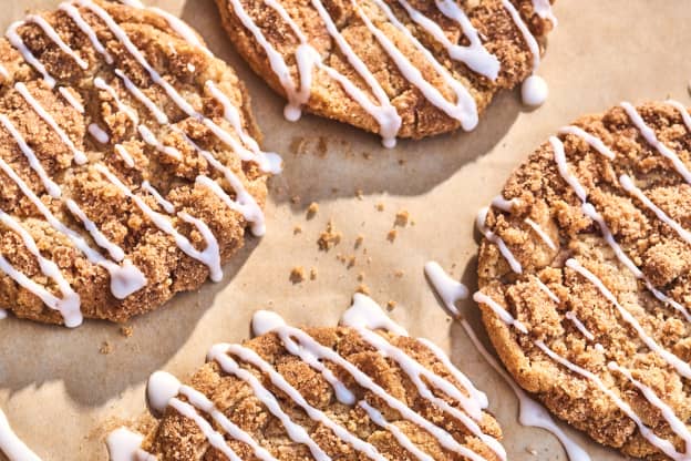 Coffee Cake Cookies Are the Coziest Fall Treat Imaginable