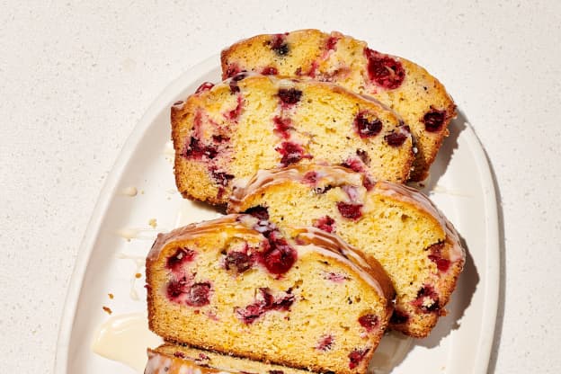 This Cranberry-Orange Quick Bread Will Be Perfect for Christmas Breakfast