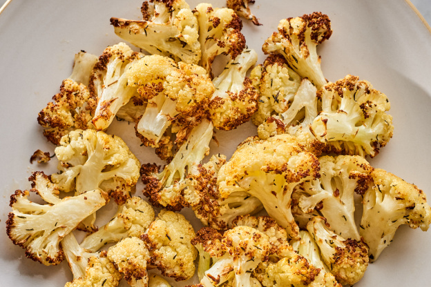 Crispy Air Fryer Cauliflower Will Be Your New Favorite Side