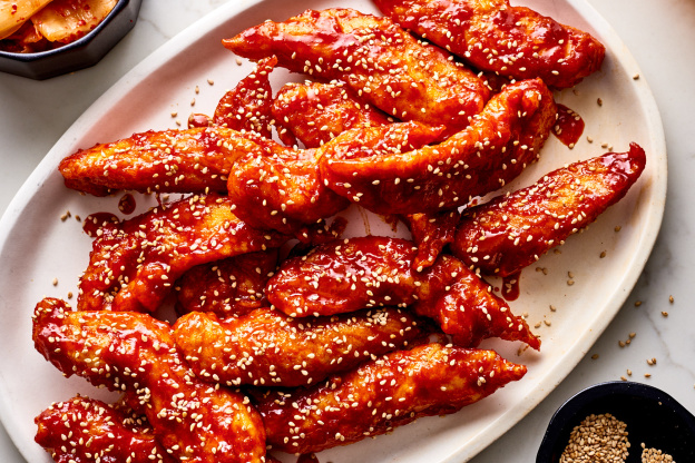 Saucy, Crispy Honey-Gochujang Fried Chicken Tenders Are the Perfect Game-Day Snack