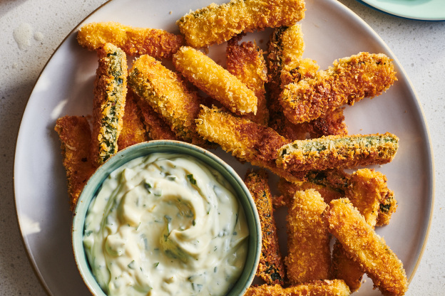 The Extremely Crispy Zucchini Snack You'll Be Making on Repeat