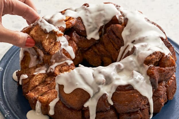 Cinnamon Roll Monkey Bread Is the Best Way to Hack a Pillsbury Can