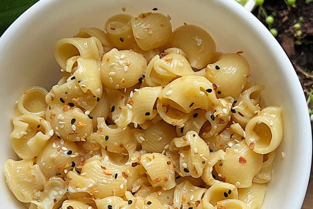 This Popular 2-Ingredient Pasta Sauce Is My Newest Obsession