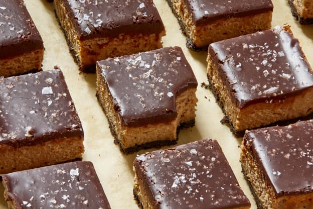 These Buckeye Cheesecake Bars Taste Just Like Reese's