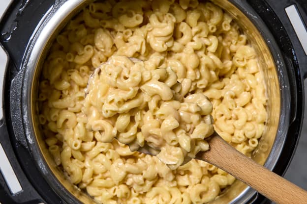 The Ingredient Combination That Makes Mac and Cheese Taste 1,000 Times Better