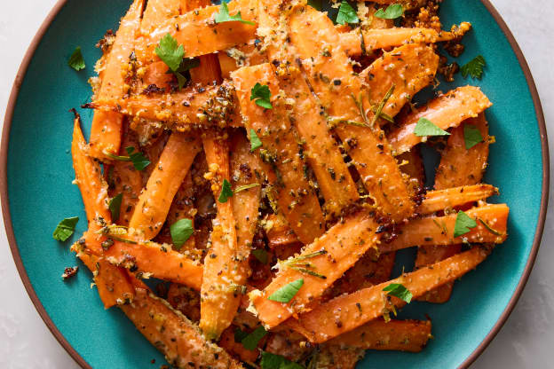 Parmesan Crusted Carrots Are So Good That Your Friends Will Demand the Recipe