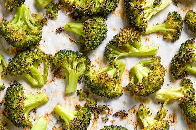 My Easy Trick for Making Roasted Broccoli Taste Ridiculously Good