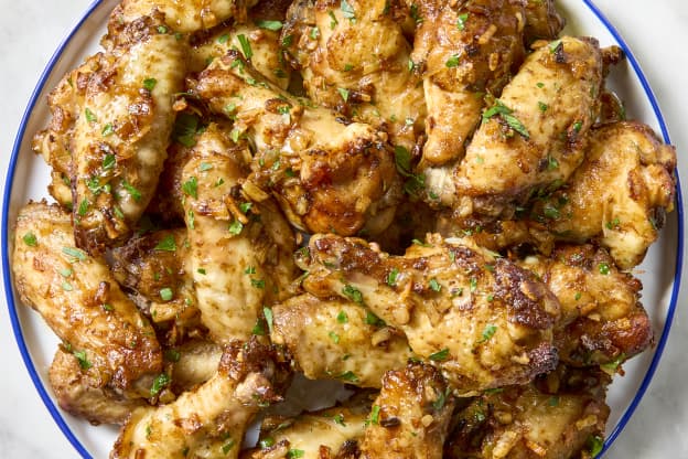 These 4-Ingredient Baked Chicken Wings Are Impossibly Flavorful (and Crispy!)