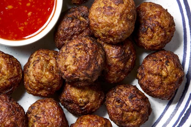 I Promise These Filipino Meatballs Will Be the Best Dinner You Make This Month