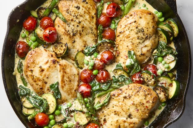 This Creamy One-Pan Chicken Is the Most Delicious Dinner I've Made So Far