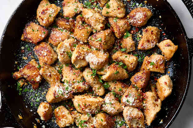 Garlic-Parm Chicken Bites Are So Easy, Anyone Can Make Them