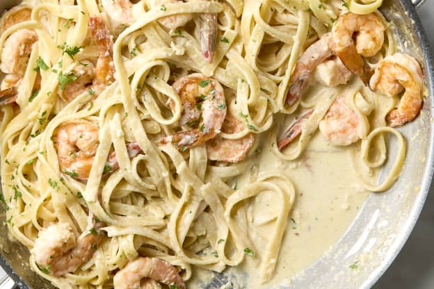 My Creamy Shrimp Pasta Tastes Just Like Alfredo — Only Way Lighter