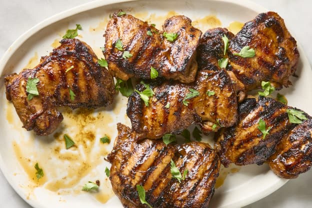 This 3-Ingredient Marinade Makes Chicken Taste Ridiculously Good