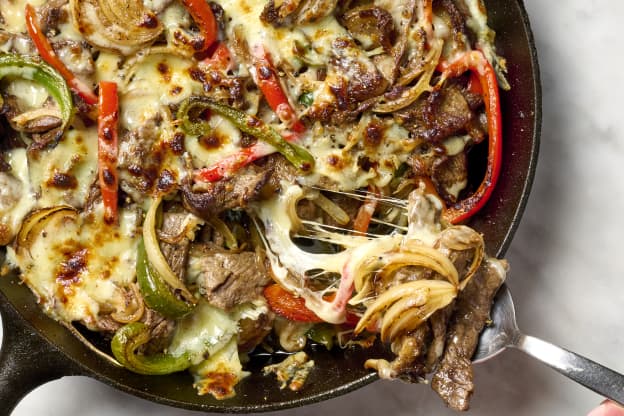 Philly Cheesesteak Skillet