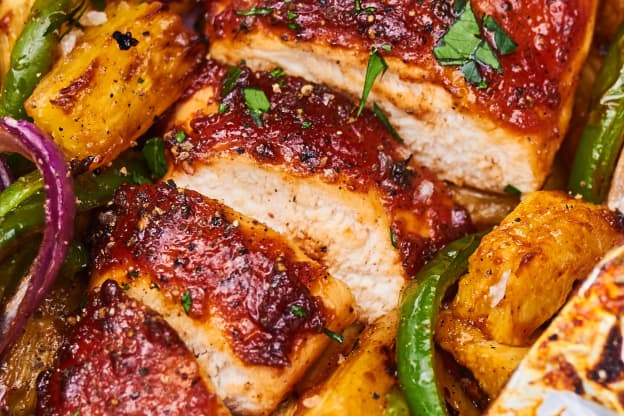 5-Ingredient BBQ Pineapple Chicken Packets Are Smoky-Sweet Perfection